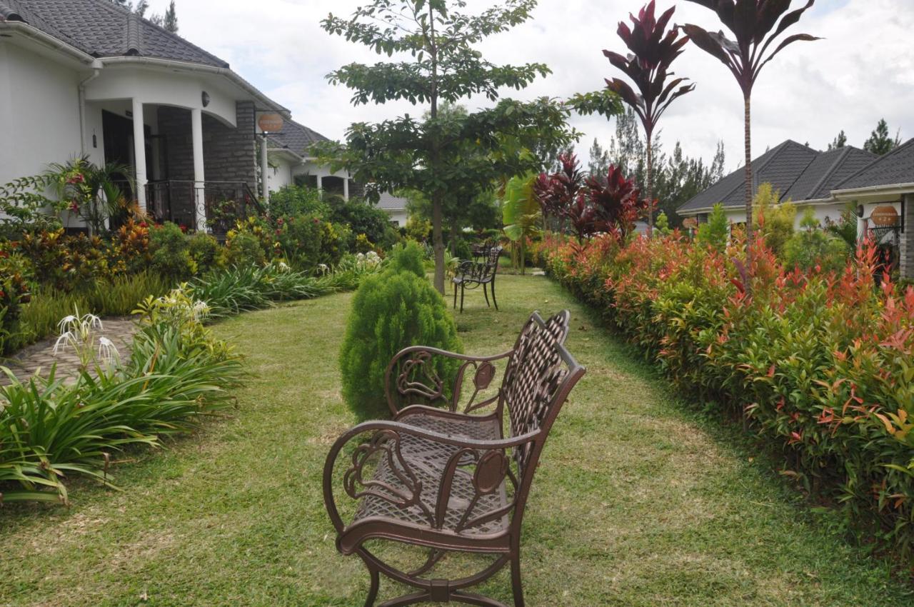 Home Bliss Hotel- Fort Portal Uganda Exterior foto